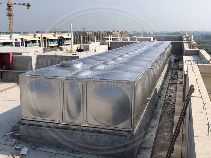 不銹鋼方形水箱 不銹鋼方形水箱